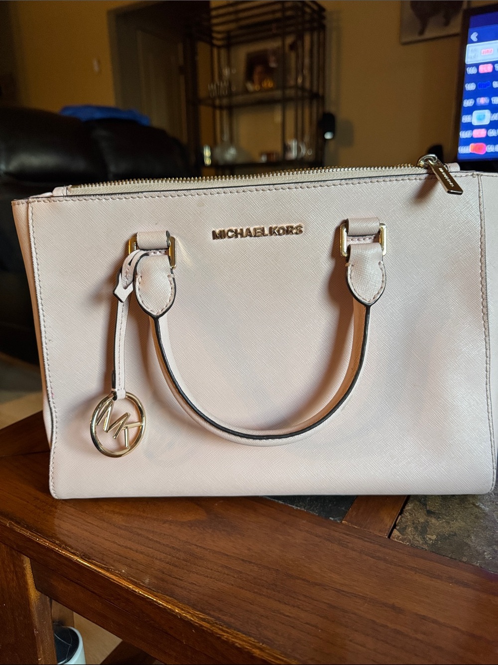 Michael Kors Savannah Saffiano Leather Satchel Bag - Soft Pink & Gold